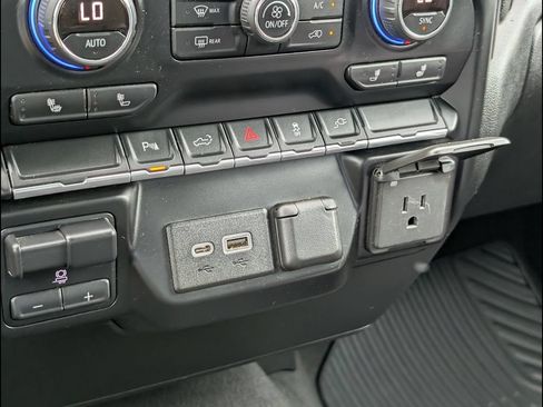 Used 2020 Chevrolet Silverado 2500 LT w/ Fleet Comfort Package RWD image 14