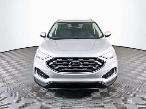 Used 2019 Ford Edge SEL w/ Cold Weather Package image 2
