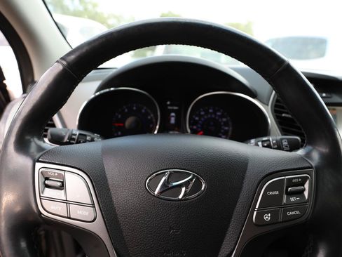 Used 2014 Hyundai Santa Fe Sport w/ Technology Package 04 AWD/4WD image 27