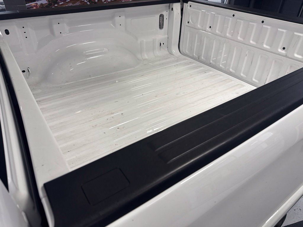 Used 2026 RAM 1500 Laramie AWD/4WD image 14