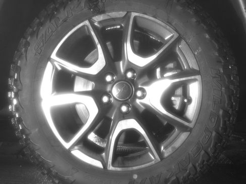 Used 2025 Jeep Compass Trailhawk image 13