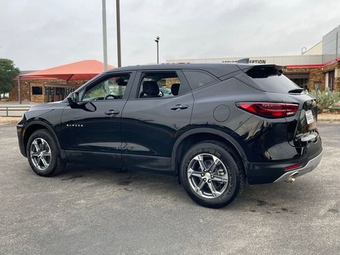 Used 2025 Chevrolet Blazer LT image 8