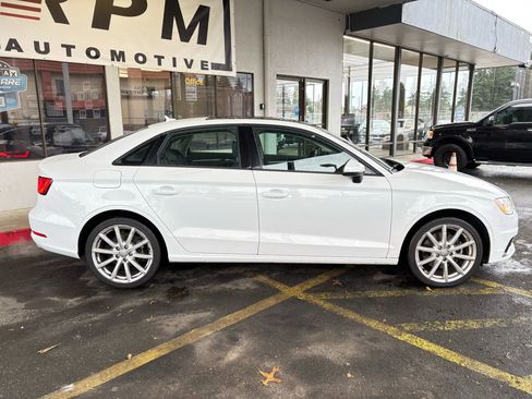 Used 2015 Audi A3 2.0T Premium w/ Audi MMI Navigation Plus image 8