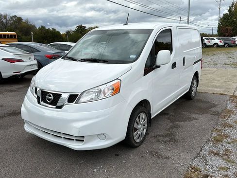 Used 2017 Nissan NV200 SV w/ Technology Package image 1