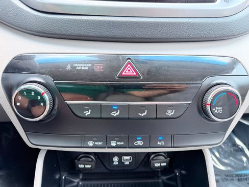 Used 2017 Hyundai Tucson Eco w/ Cargo Package AWD/4WD image 31