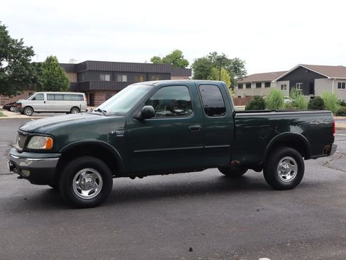 Used 2003 Ford F150 XLT AWD/4WD image 11