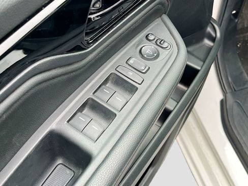 Used 2025 Honda Odyssey Elite image 18