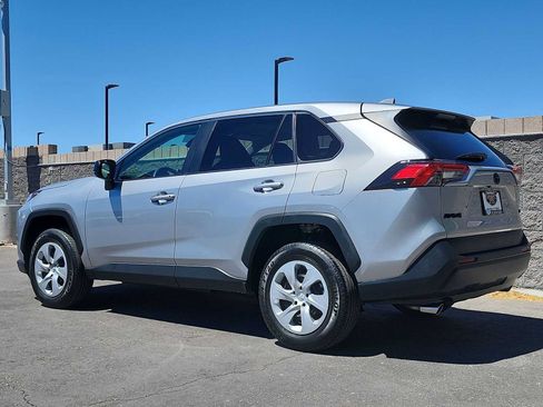 Used 2024 Toyota RAV4 LE FWD image 6