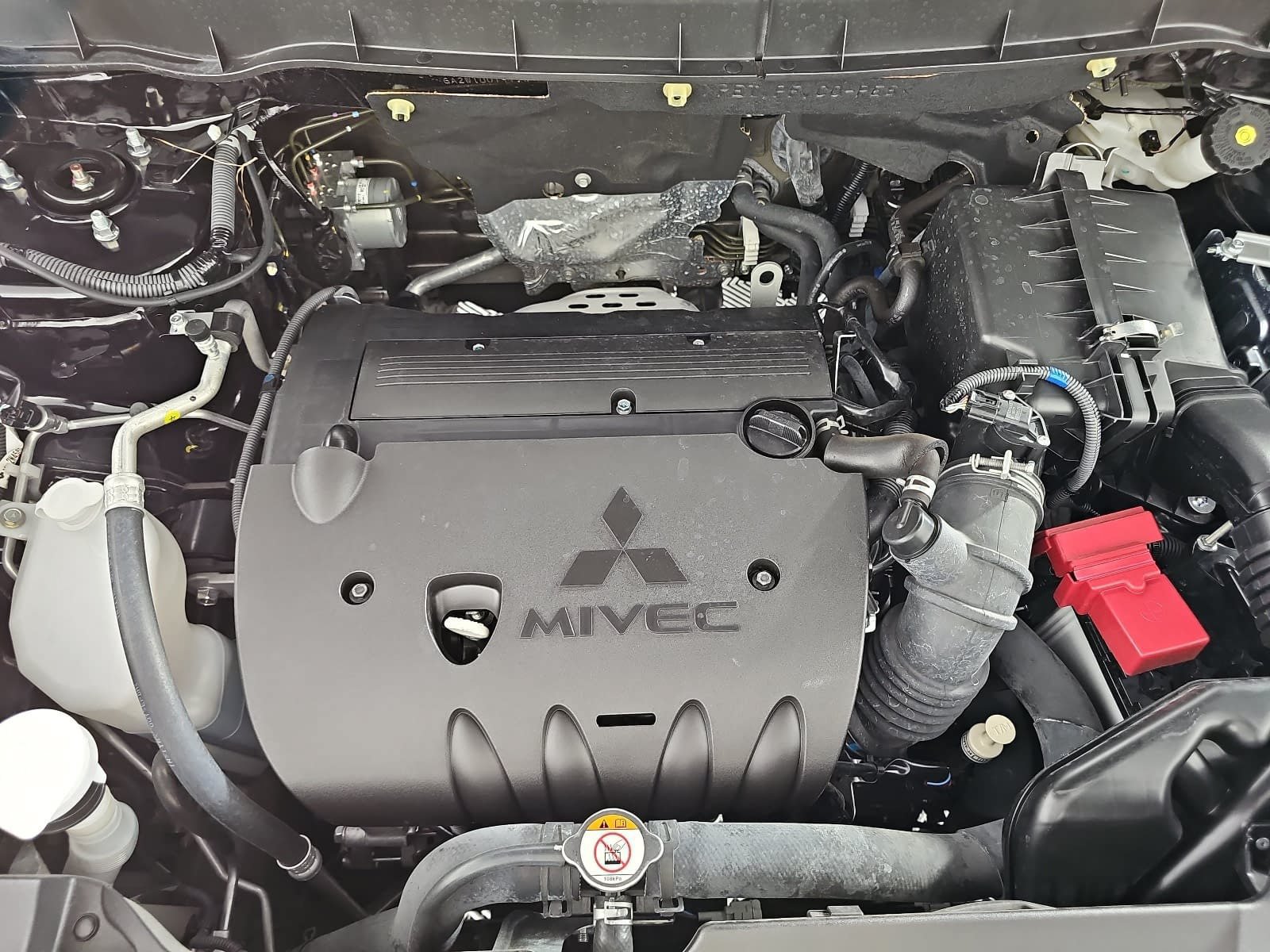 Used 2026 Mitsubishi Outlander Sport LE AWD/4WD image 30