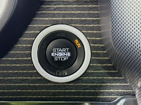 Used 2020 RAM 1500 Limited image 20