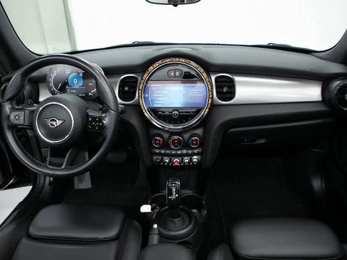 Used 2022 MINI Cooper S image 13