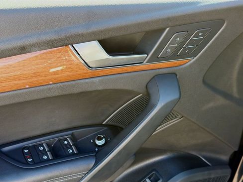 Used 2023 Audi Q5 2.0T Premium Plus image 23