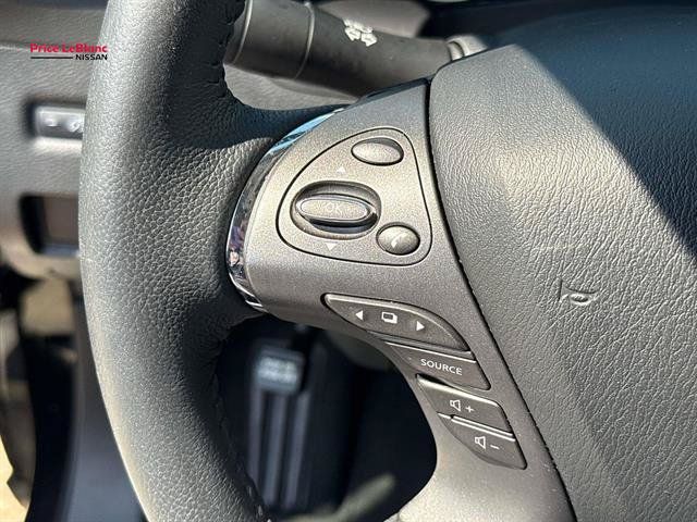 Used 2024 Nissan Murano SV FWD image 22