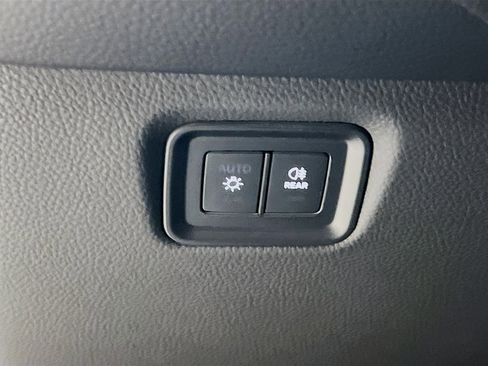 New 2026 Porsche Cayenne image 11