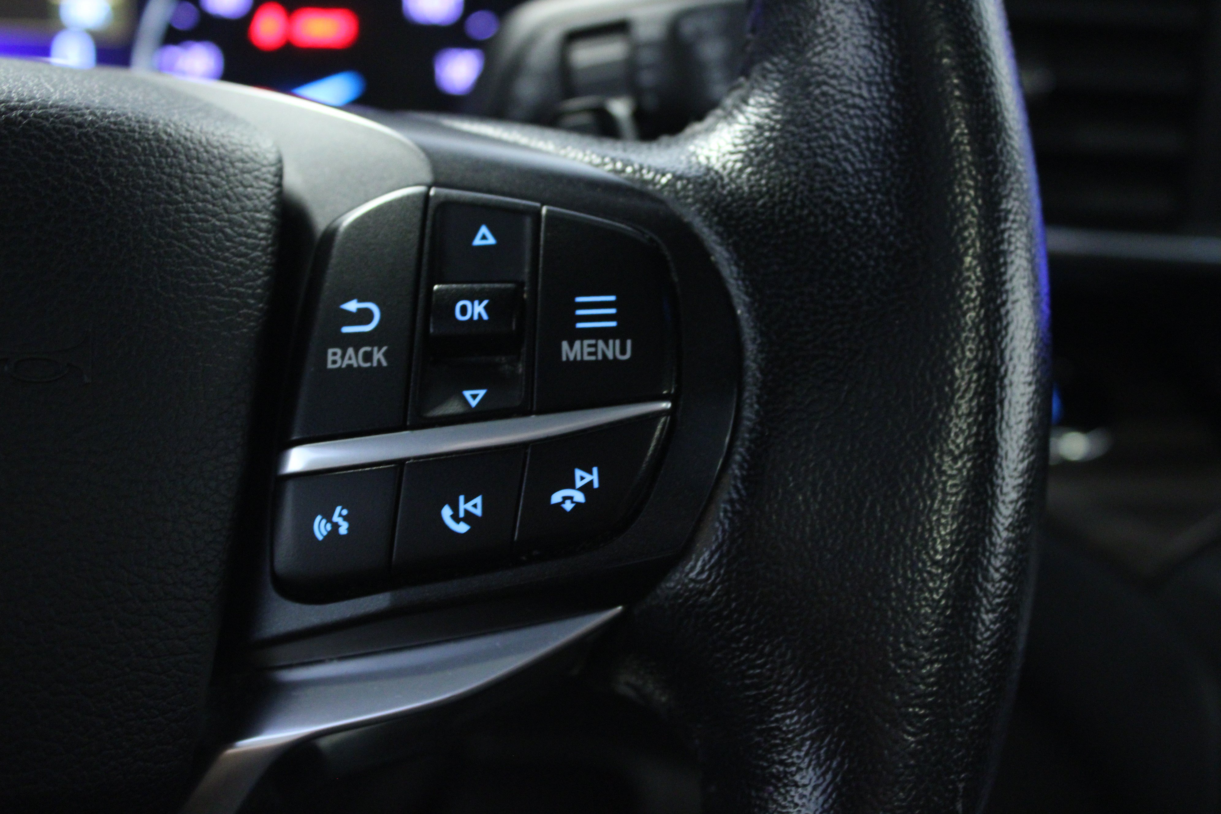 Used 2020 Ford Explorer Limited RWD image 22