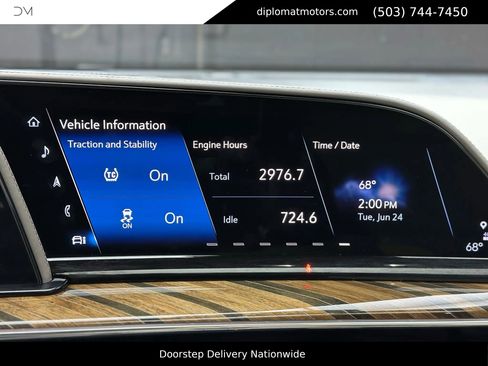 Used 2022 Cadillac Escalade ESV Sport Platinum w/ LPO, ONYX Package image 32