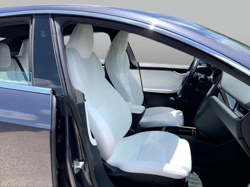 Used 2020 Tesla Model S Long Range Plus AWD/4WD image 8
