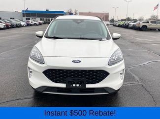 Used 2022 Ford Escape Titanium video 2