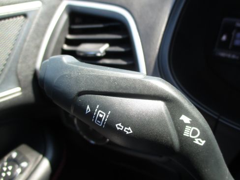 Used 2024 Ford Edge ST-Line AWD/4WD image 18