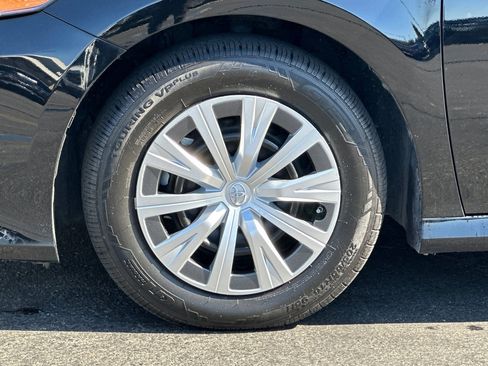 Used 2023 Toyota Camry LE image 35