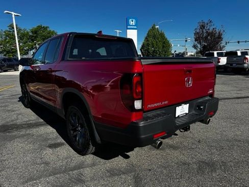 Used 2023 Honda Ridgeline Sport image 7
