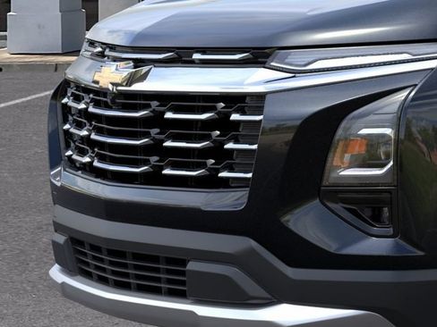 New 2027 Chevrolet Equinox LT w/ Safety and Technology Package FWD image 13