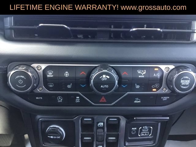 Used 2026 Jeep Wrangler Unlimited Sahara AWD/4WD image 28