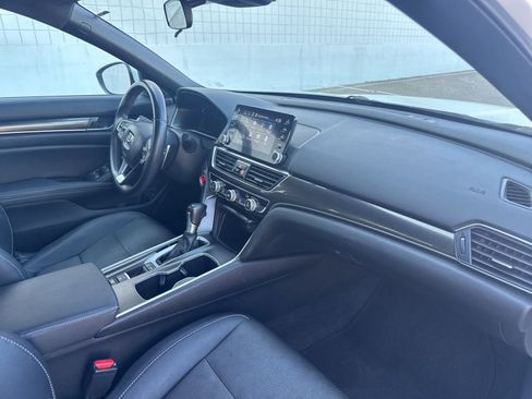 Used 2019 Honda Accord Sport image 20