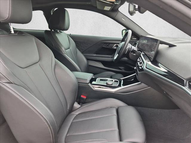 Used 2024 BMW 230i Coupe w/ Convenience Package RWD image 22