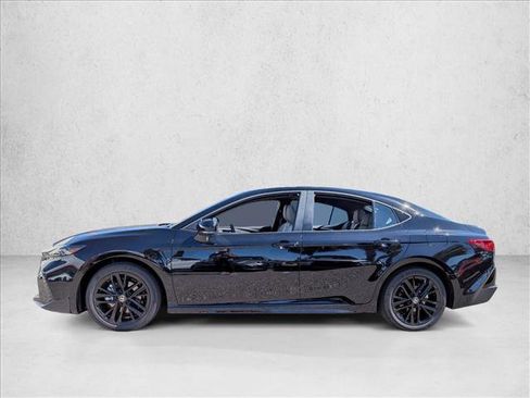 New 2026 Toyota Camry SE image 5