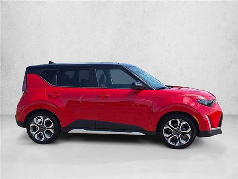 Used 2025 Kia Soul EX FWD image 4