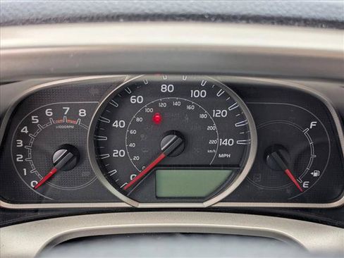 Used 2015 Toyota RAV4 XLE FWD image 3