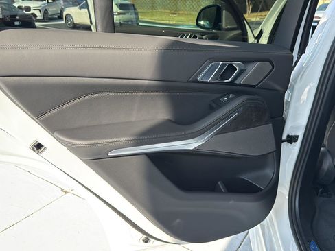 New 2026 BMW X5 sDrive40i w/ M Sport Package image 14