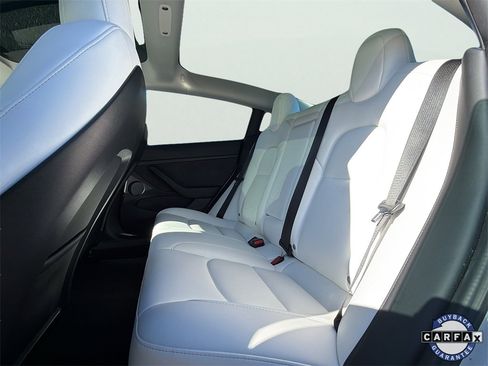 Used 2021 Tesla Model 3 Long Range image 7