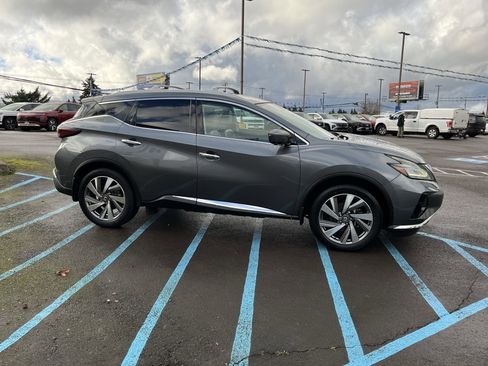 Used 2019 Nissan Murano SL w/ Cargo Package image 6