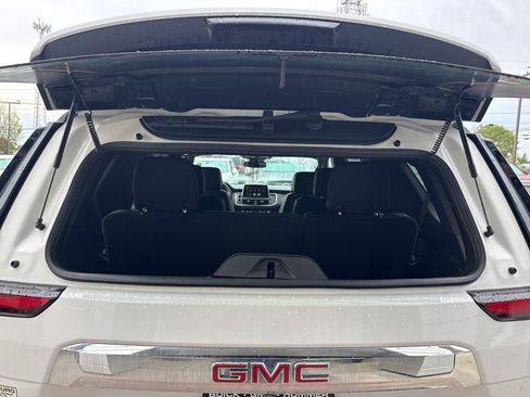 Used 2023 GMC Yukon SLT image 51