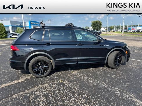 Used 2023 Volkswagen Tiguan SE R-Line AWD/4WD image 9