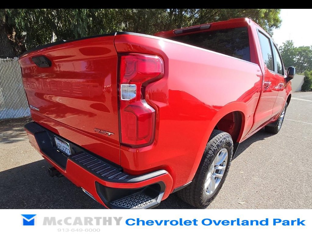 Used 2022 Chevrolet Silverado 1500 RST w/ Z71 Off-Road Package AWD/4WD image 3