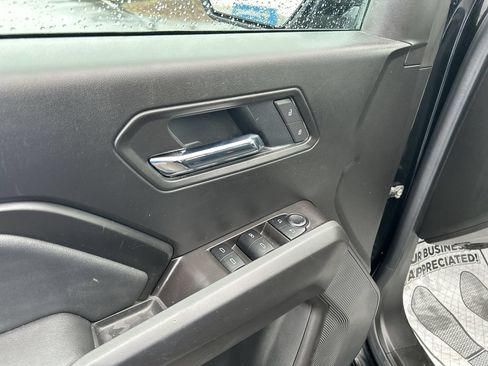 Used 2025 GMC Canyon Elevation AWD/4WD image 21