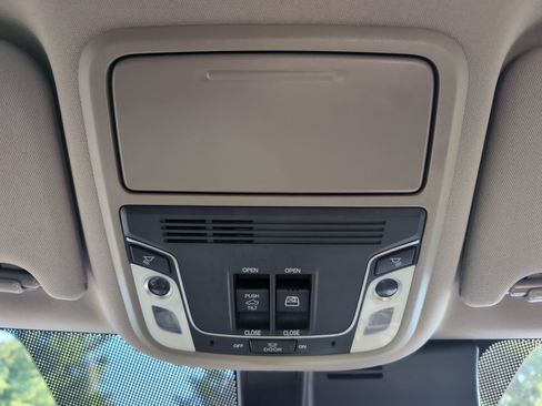 Used 2022 Honda Ridgeline RTL-E image 39