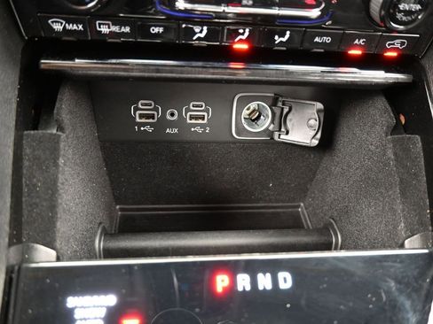 Used 2022 Jeep Grand Cherokee Limited image 27