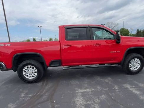 Certified 2022 Chevrolet Silverado 2500 LT w/ Remote Start Package AWD/4WD image 9