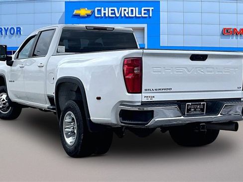 Used 2024 Chevrolet Silverado 3500 LT w/ Convenience Package image 4