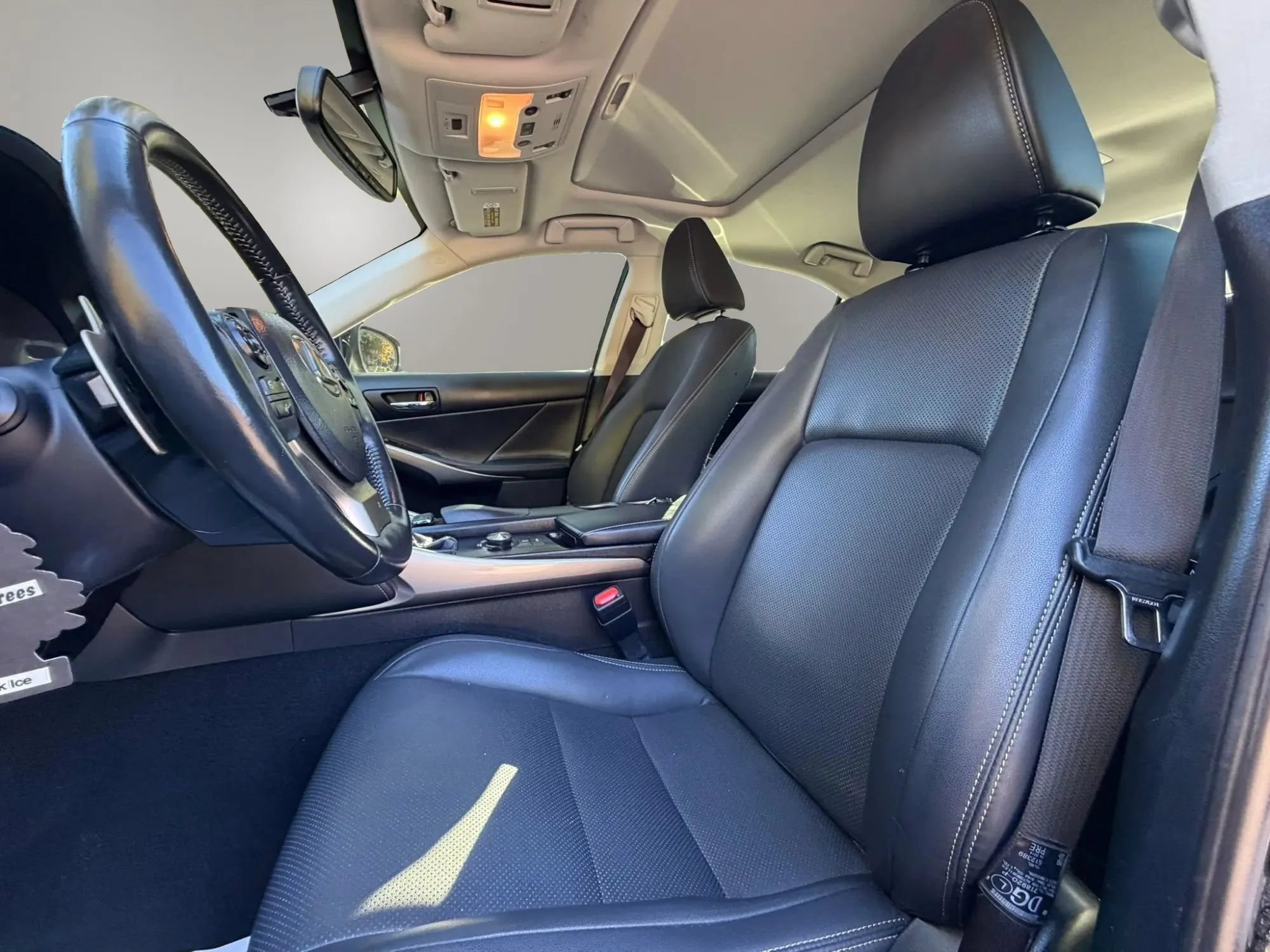 Used 2015 Lexus IS 250 AWD w/ Navigation System Package image 9