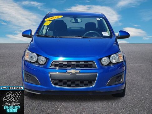 Used 2016 Chevrolet Sonic LT FWD image 10