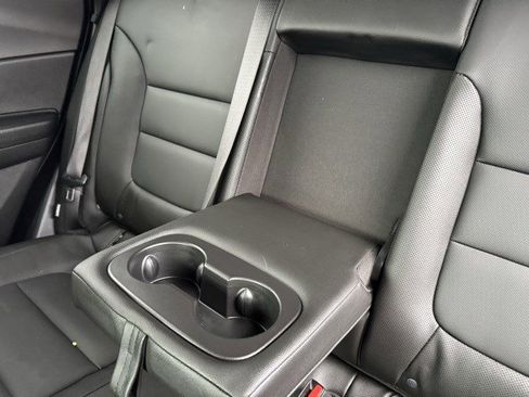 Used 2025 Chevrolet TrailBlazer RS image 28