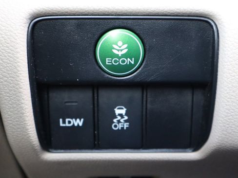 Used 2013 Honda Accord EX-L image 29