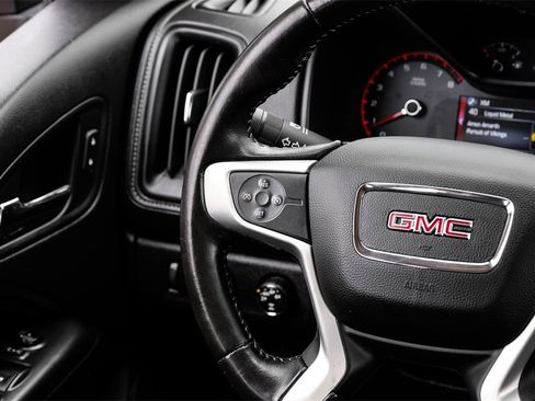 Used 2016 GMC Canyon SLT image 13