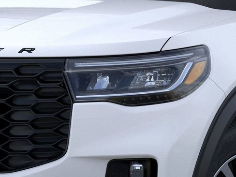 New 2025 Ford Explorer ST-Line image 20