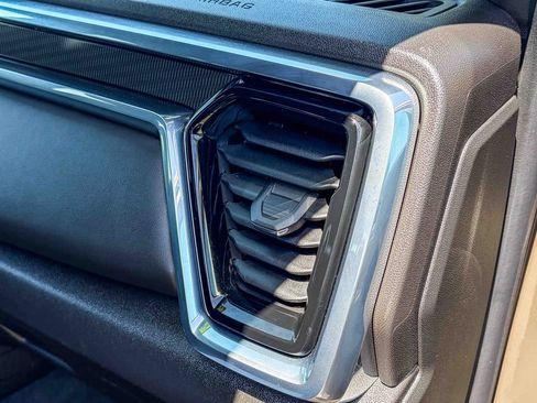 Used 2024 GMC Canyon Elevation w/ Elevation Premium Package RWD image 37